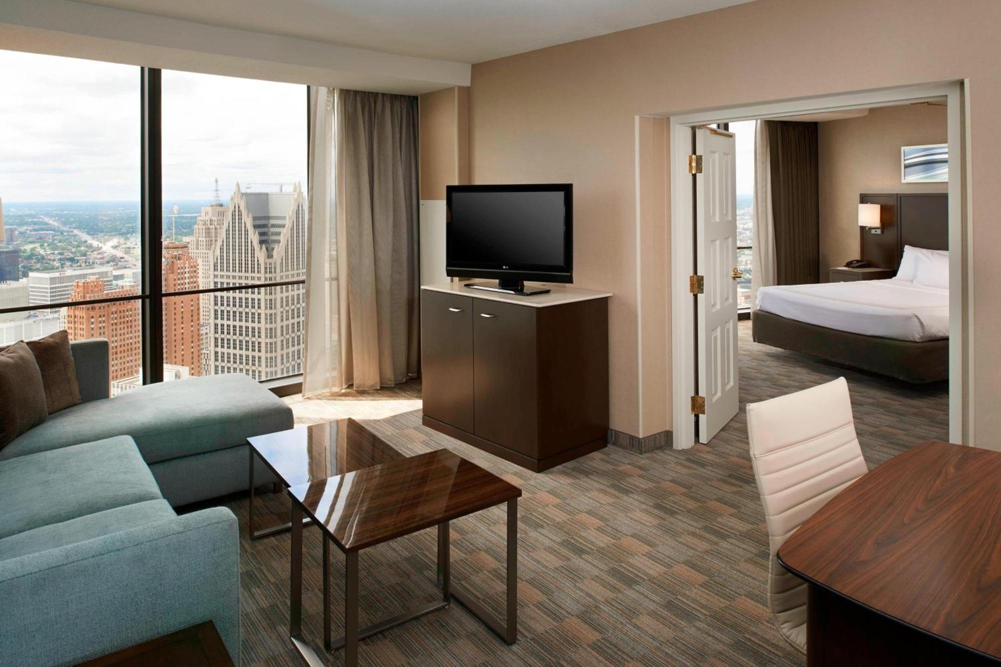 Marriott At The Renaissance Center 3*