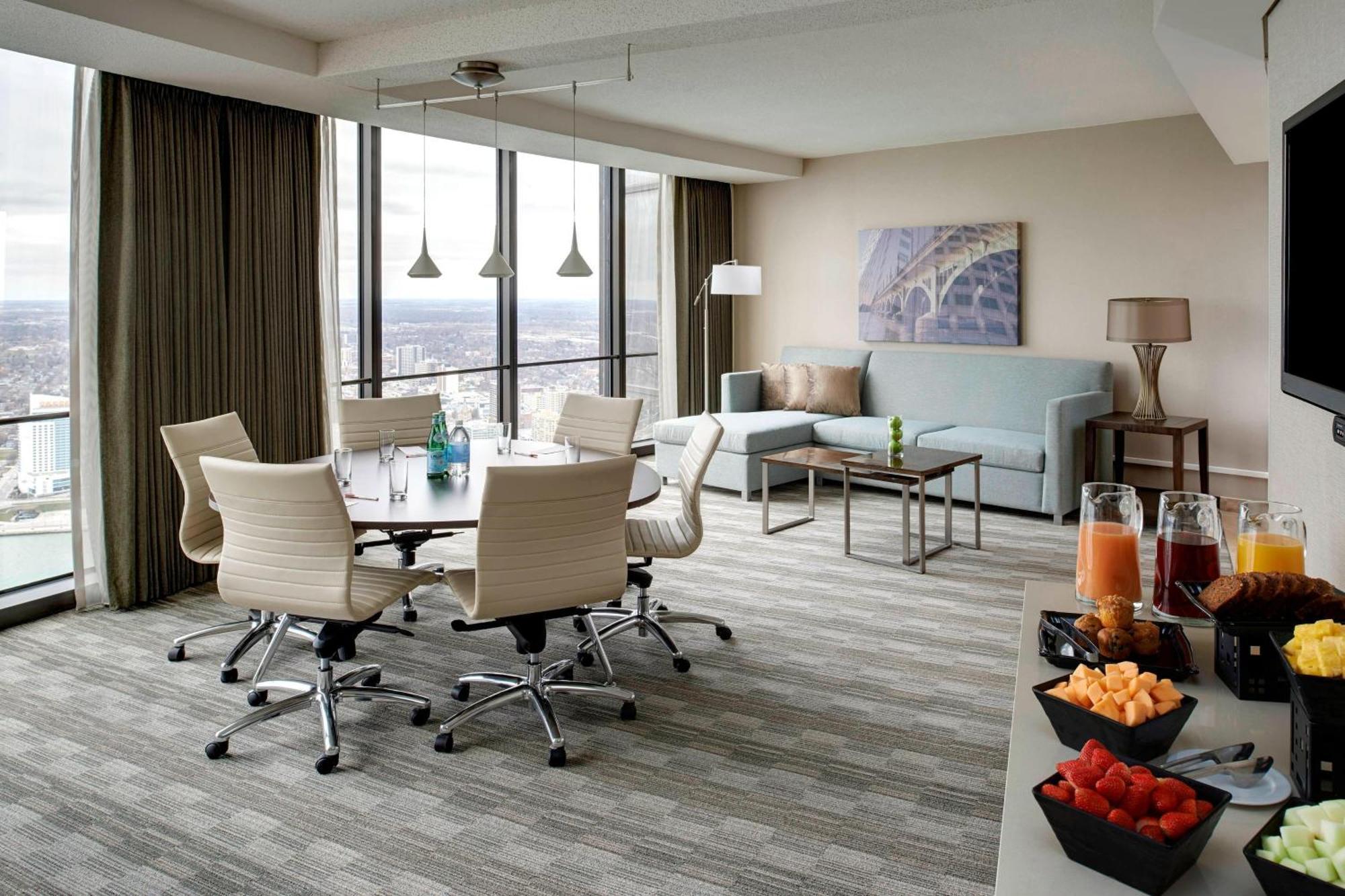 Marriott At The Renaissance Center